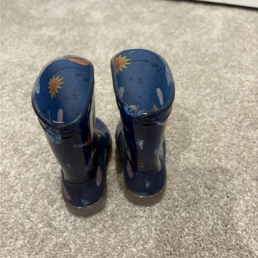 Old Navy sturdy waterproof